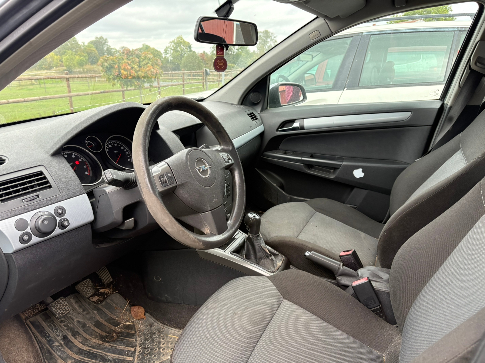 Opel Astra 1.6 Twinport ECOTEC Manuell 2005, bild 6/6