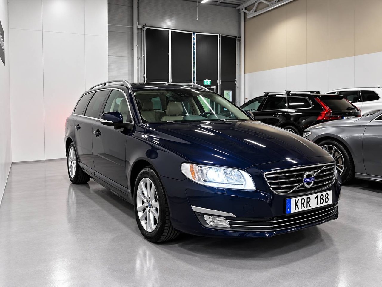 Volvo V70 D3 Summum Classic 2016, kuva 5/10