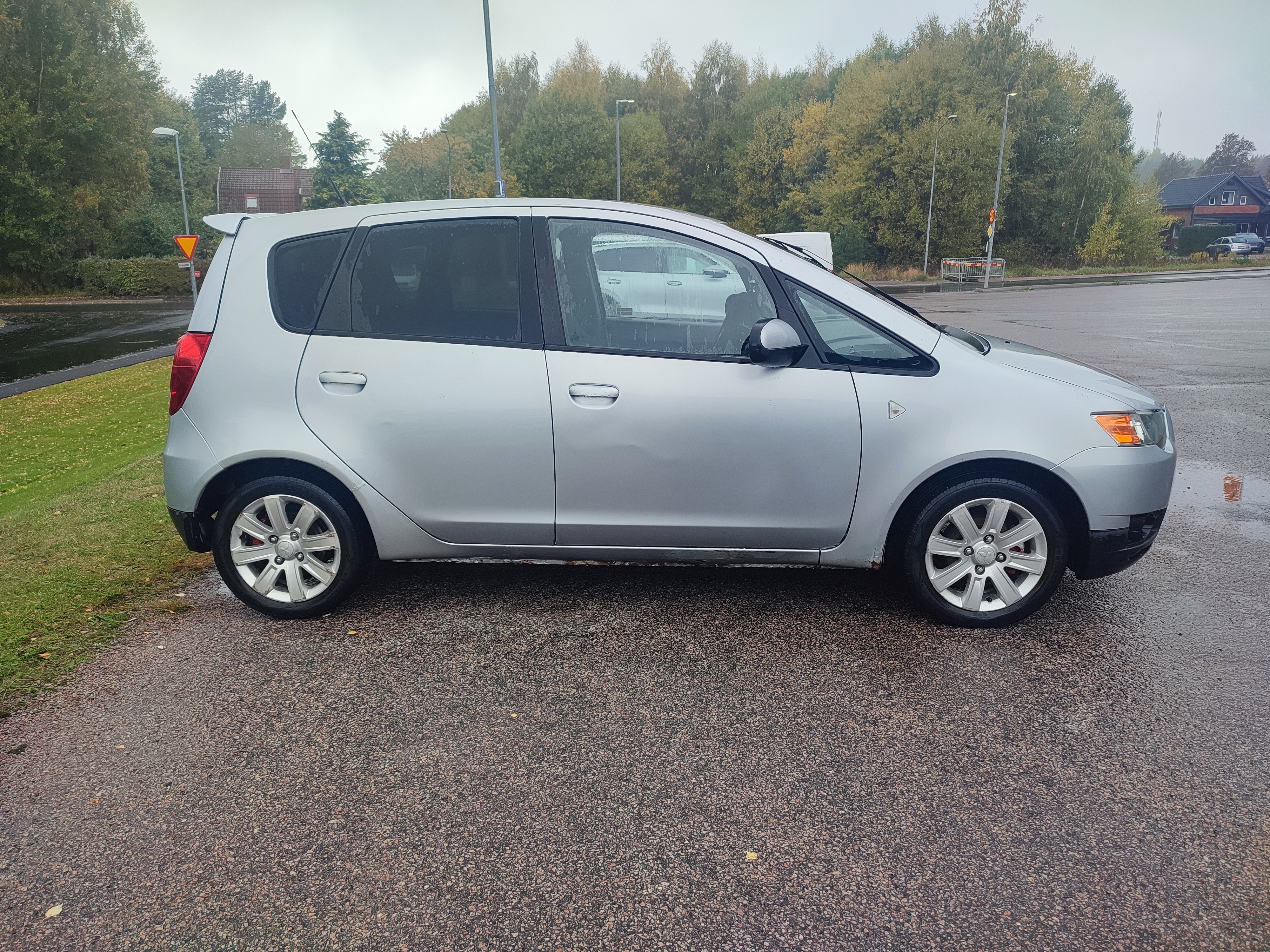 Mitsubishi Colt 1.3 2013, bild 3/8