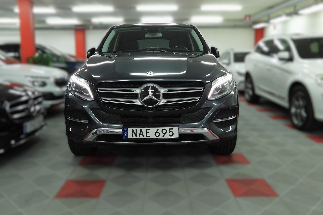 Mercedes-Benz GLE 2016, bild 3/10