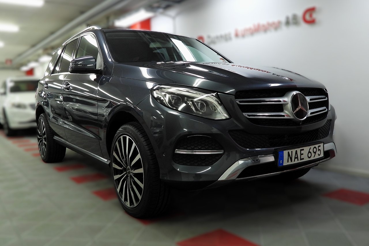 Mercedes-Benz GLE 2016, bild 5/10