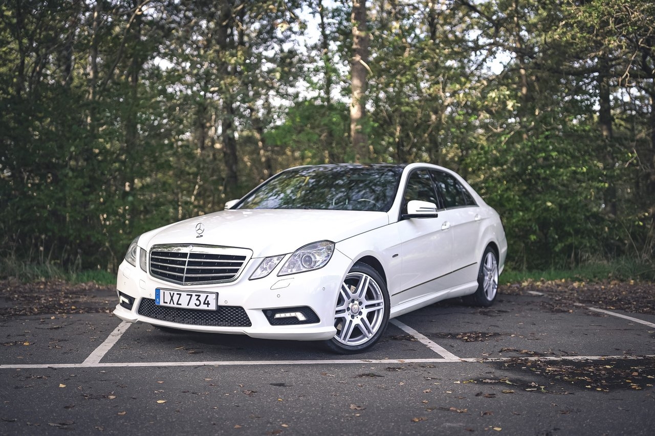 Mercedes-Benz E
