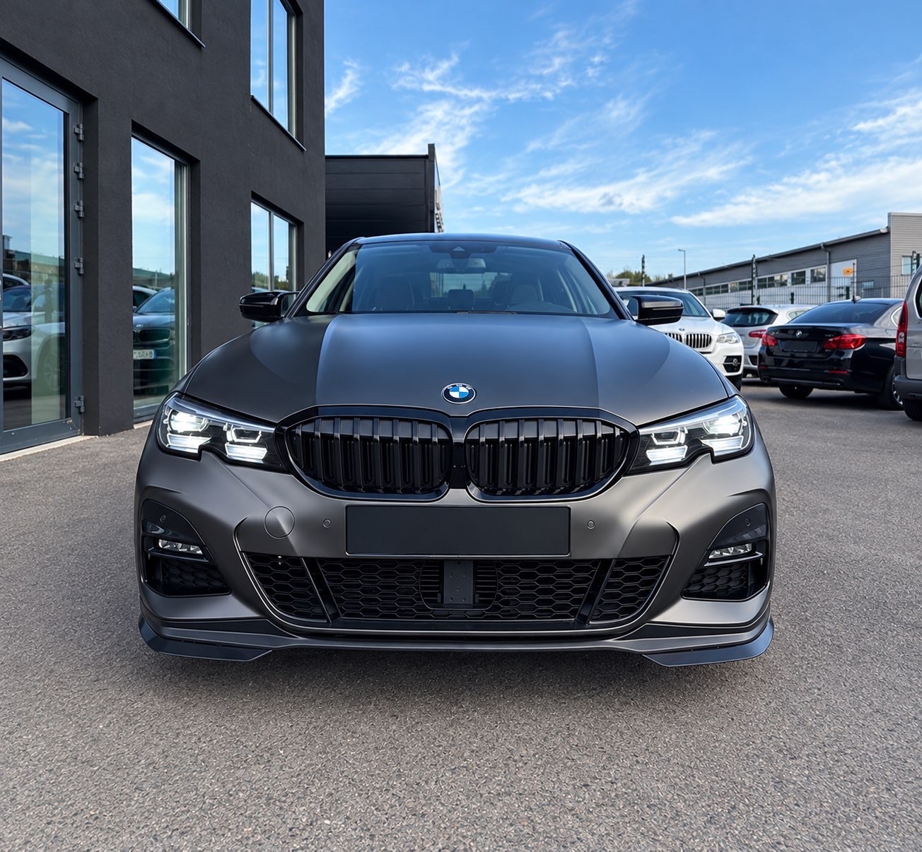 BMW 320d Sport Line 2020, photo 3/6