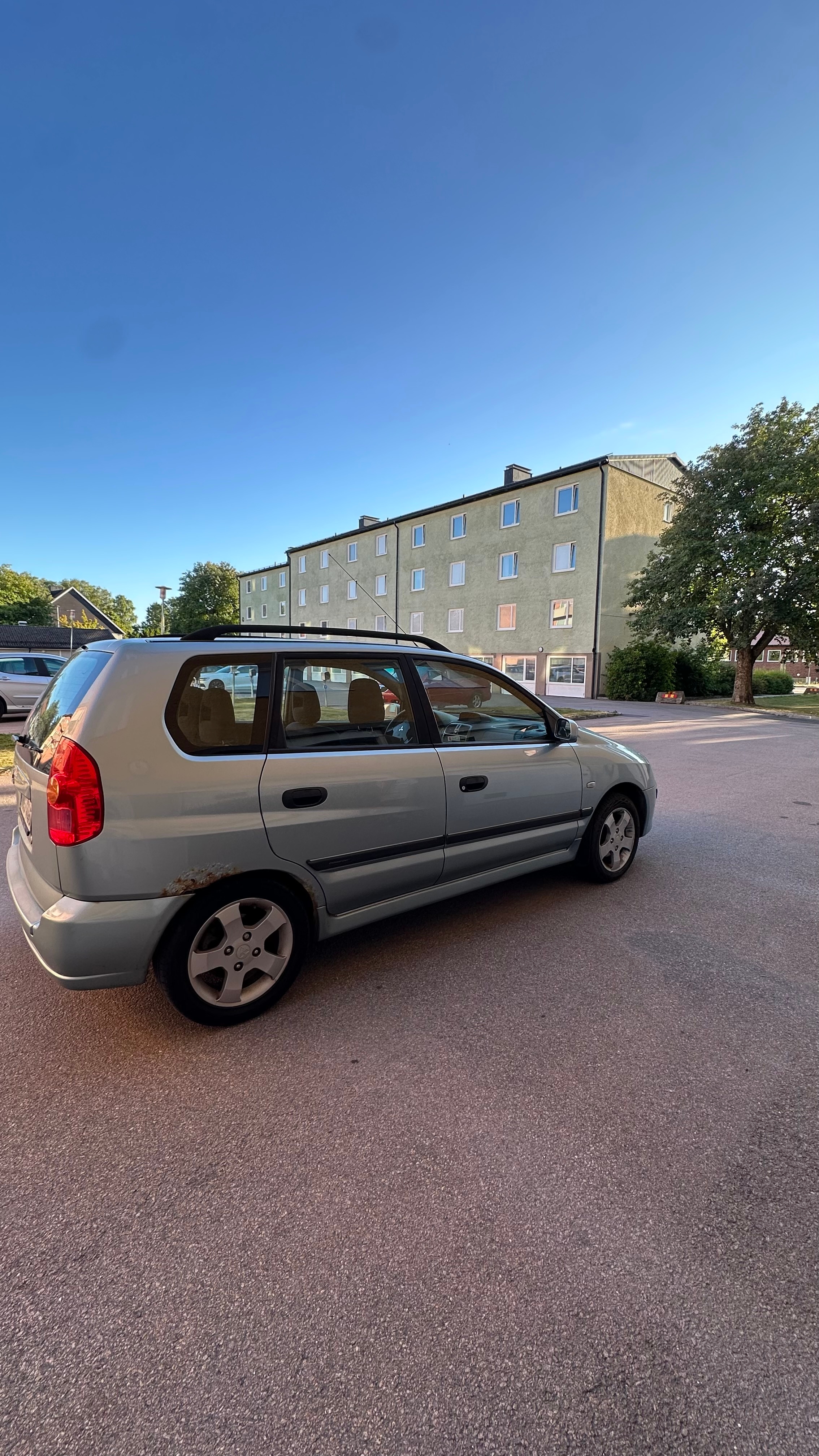 Mitsubishi Space Star 1.8 MPI Manuell 2004, bild 3/8
