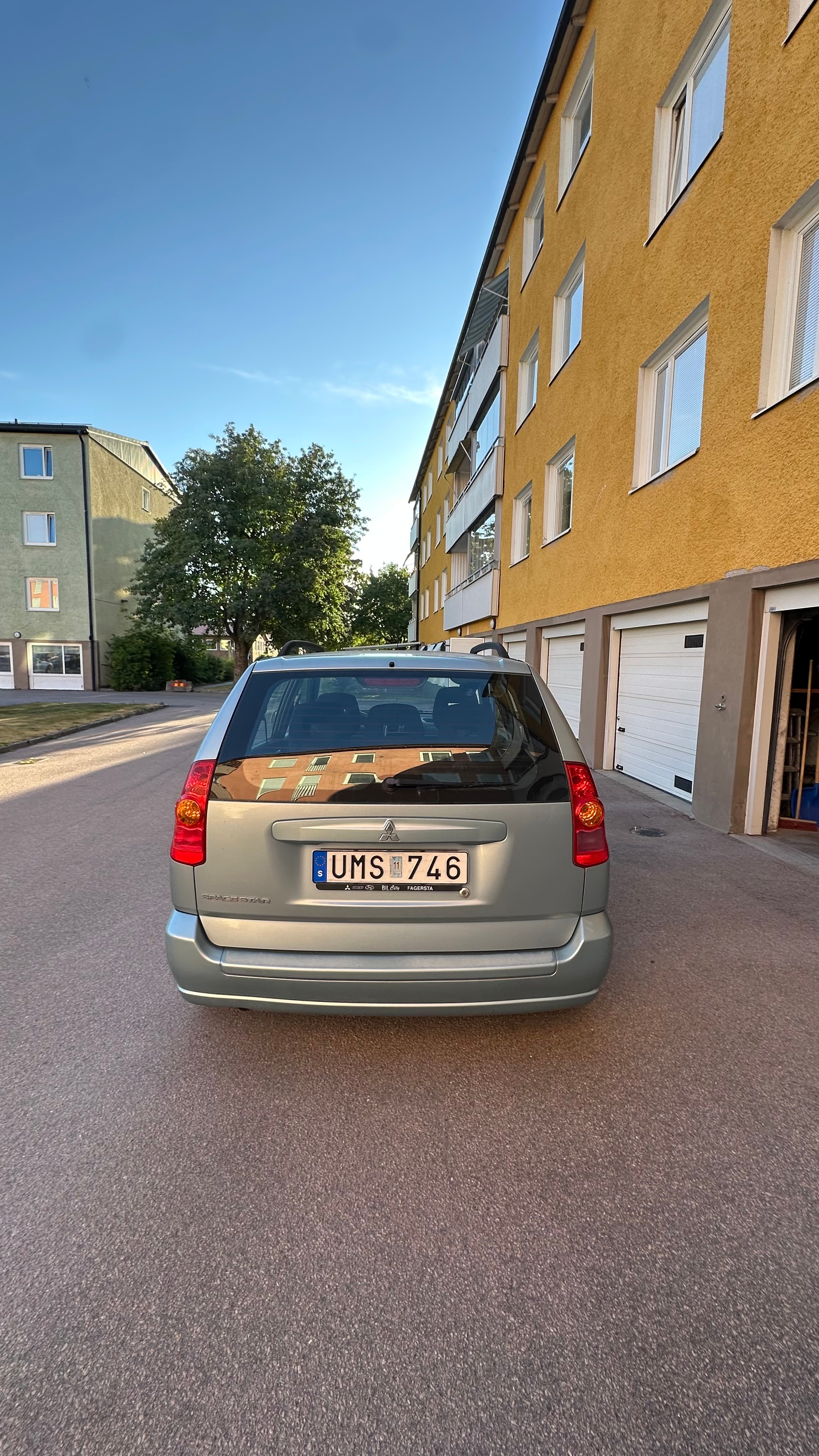 Mitsubishi Space Star 1.8 MPI Manuell 2004, bild 4/8