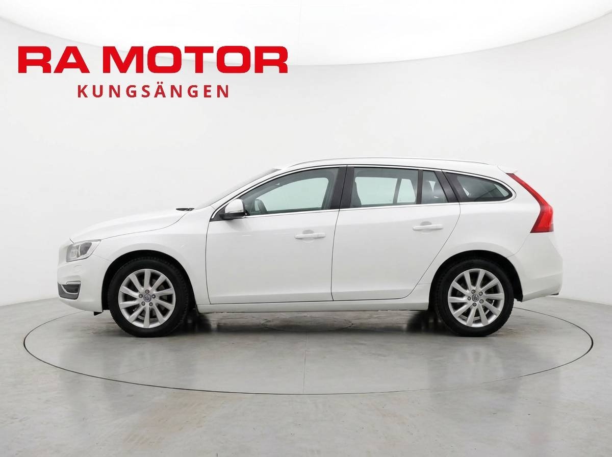 Volvo V60 I D3 2016, bild 6/10