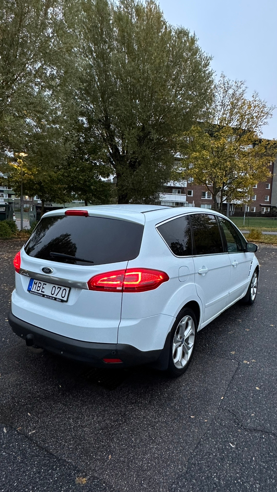 Ford S-MAX 2.0 TDCi Powershift 2012, bild 4/10