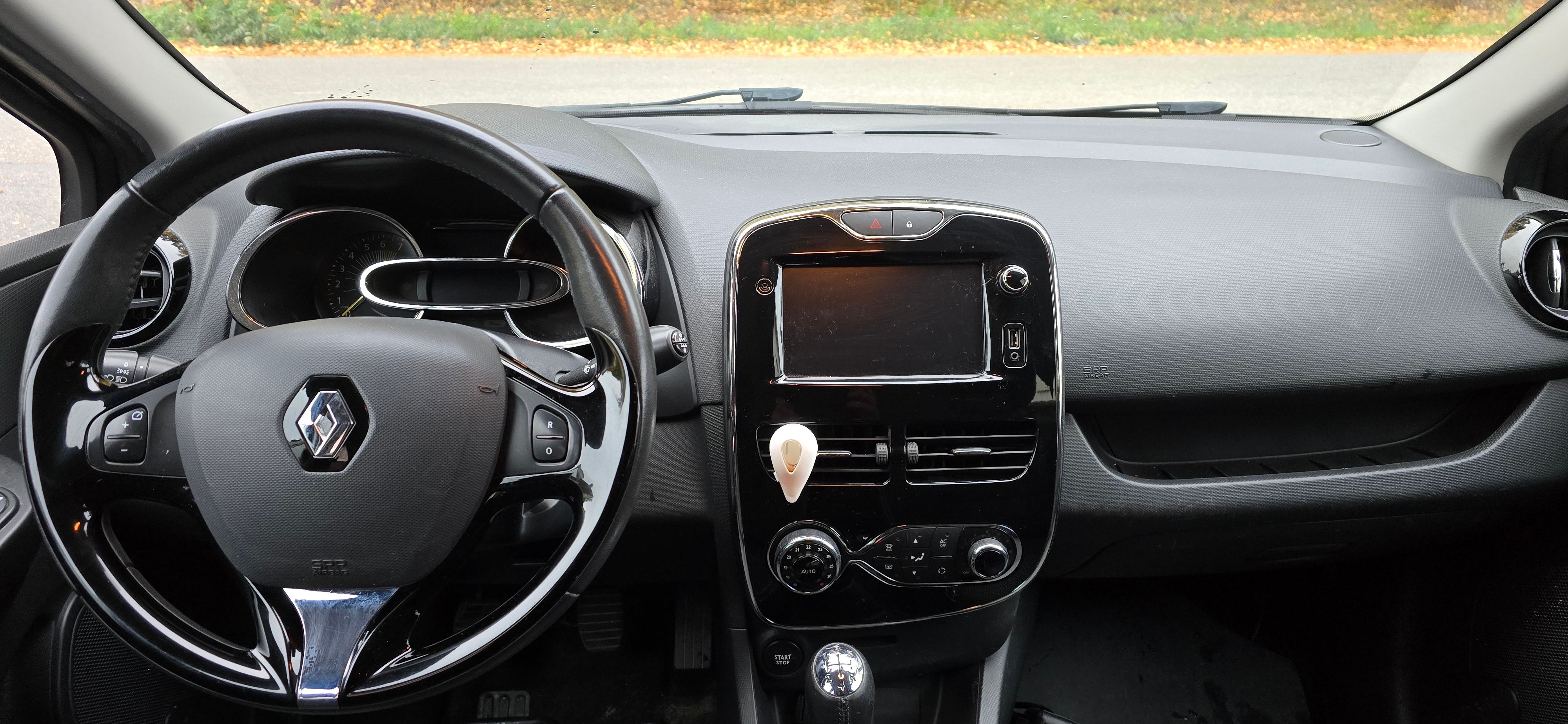 Renault Clio 0.9 TCe Manuell 2014, bild 5/6
