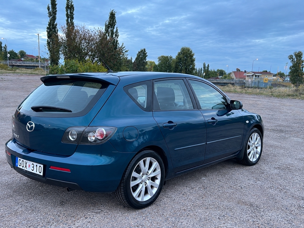 Mazda 3 Sport 1.6 MZ-CD Manuell 2008, bild 3/8