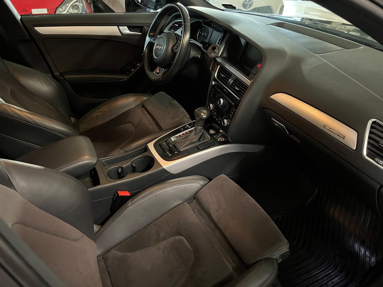 Audi A4 2.0 TDI 2014, bild 7/10