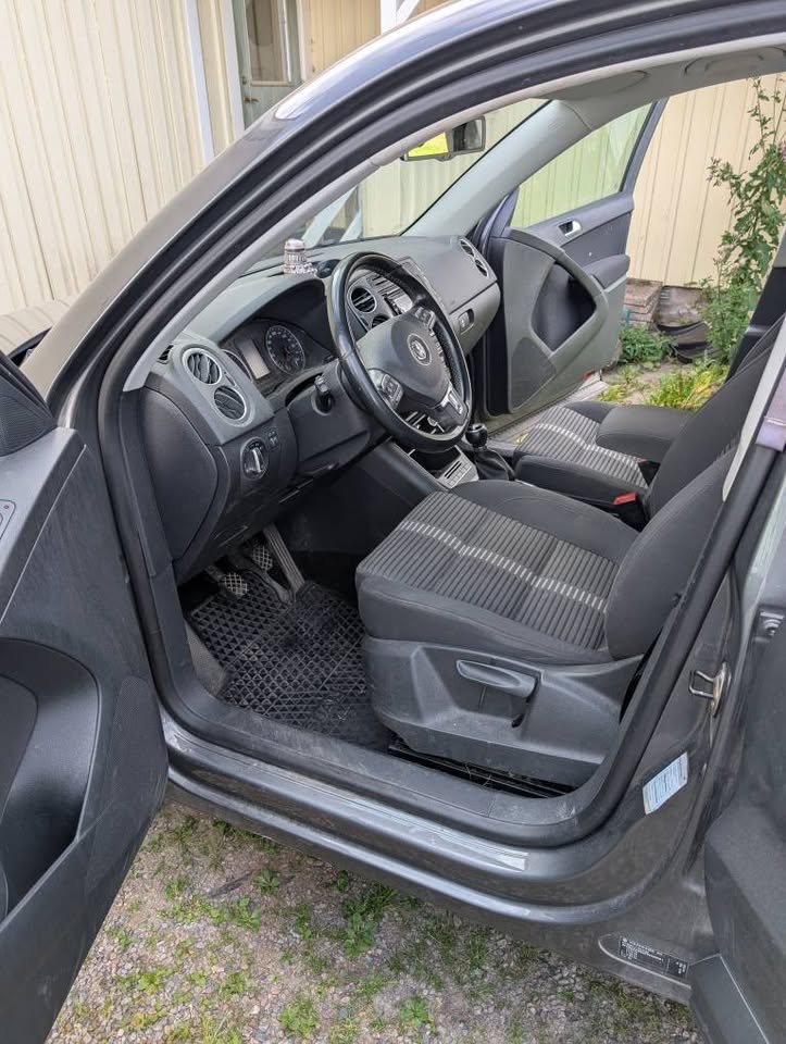 Volkswagen Tiguan 1.4 TSI 2011, bild 3/9