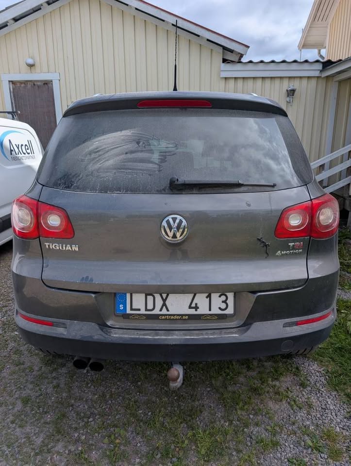 Volkswagen Tiguan 1.4 TSI 2011, bild 2/9