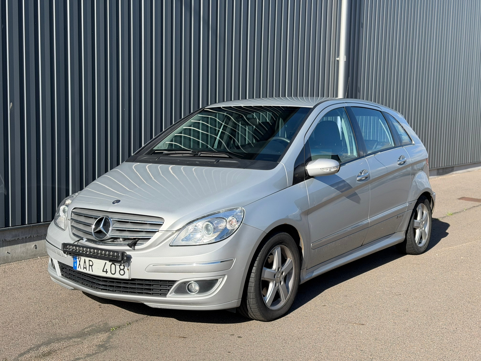 Mercedes-Benz B