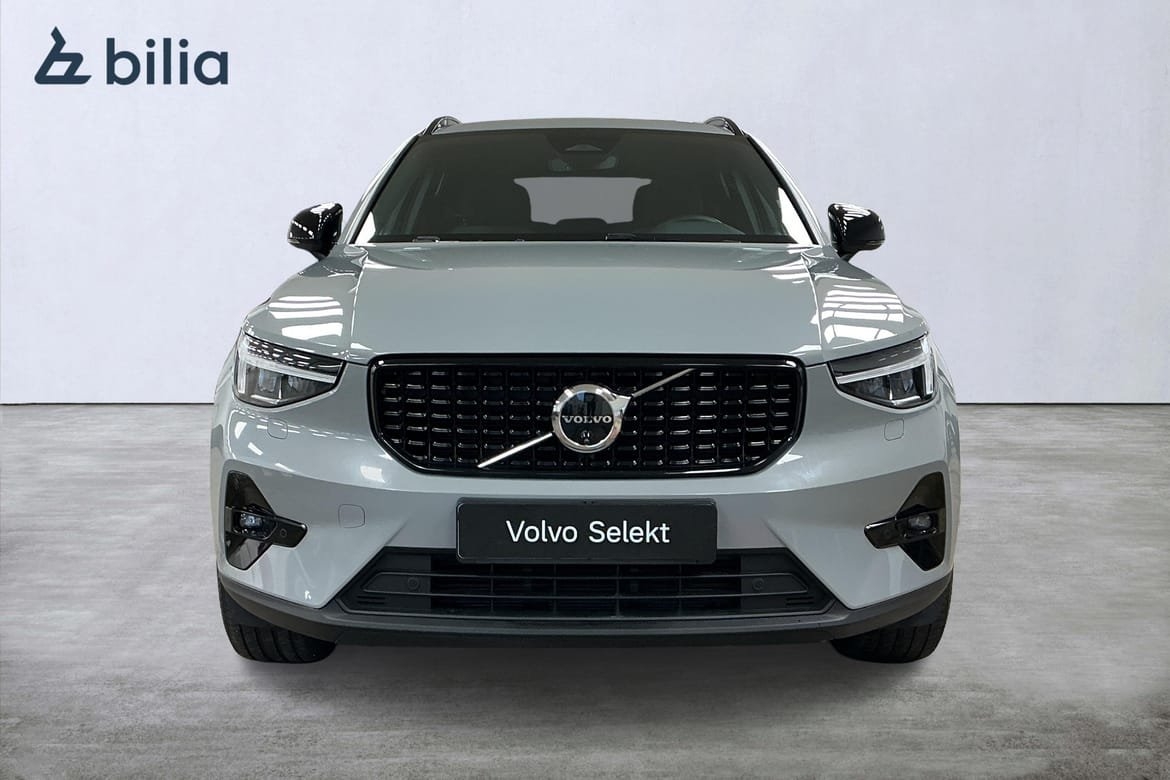 Volvo XC40 B3 FWD Bensin Plus Dark 2025, bild 6/10