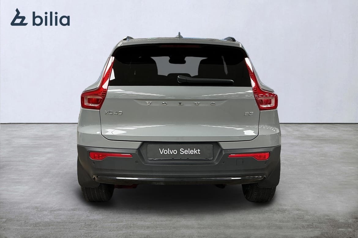 Volvo XC40 B3 FWD Bensin Plus Dark 2025, bild 5/10