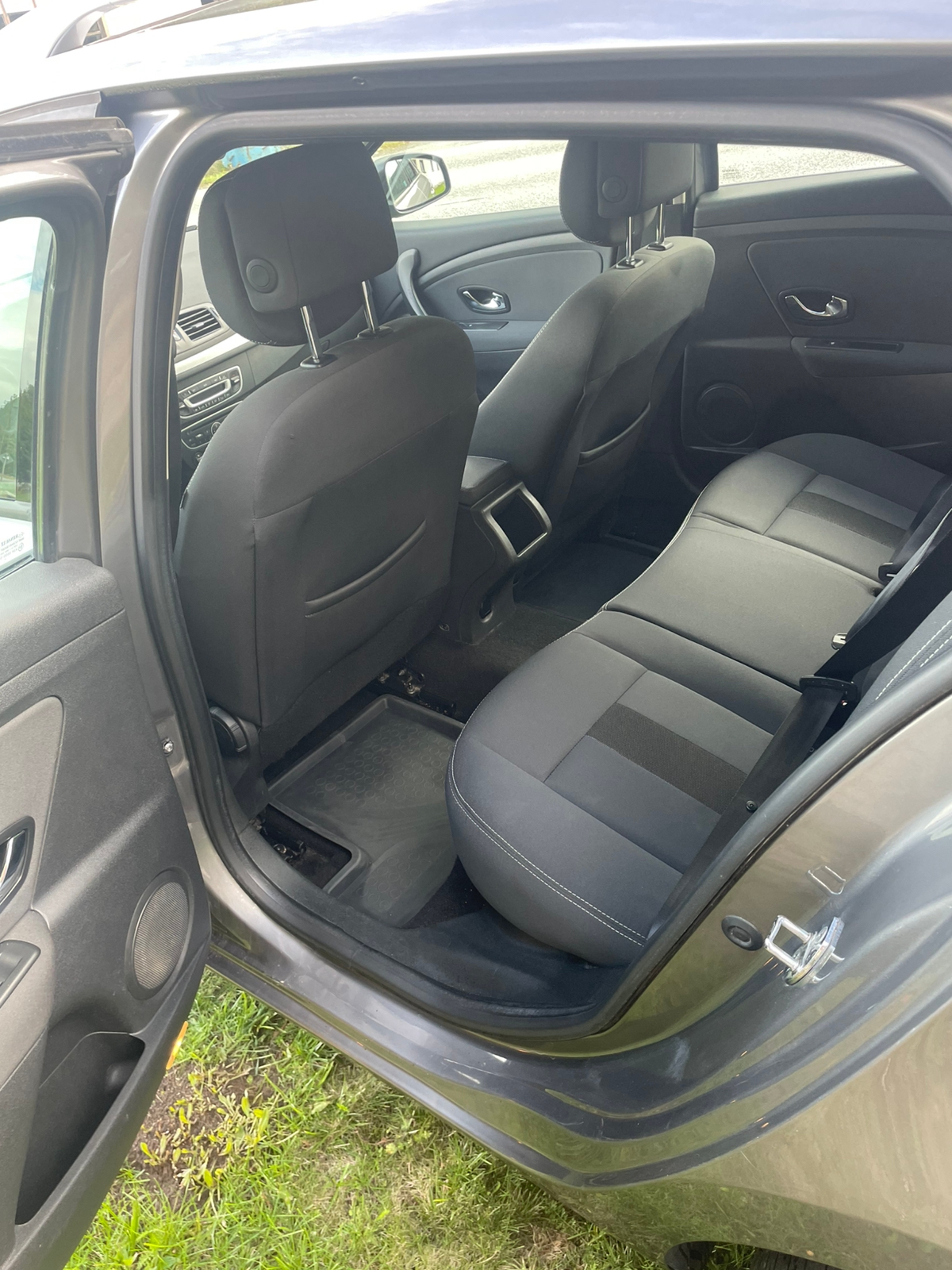 Renault Mégane dCi 110 2012, kuva 5/6