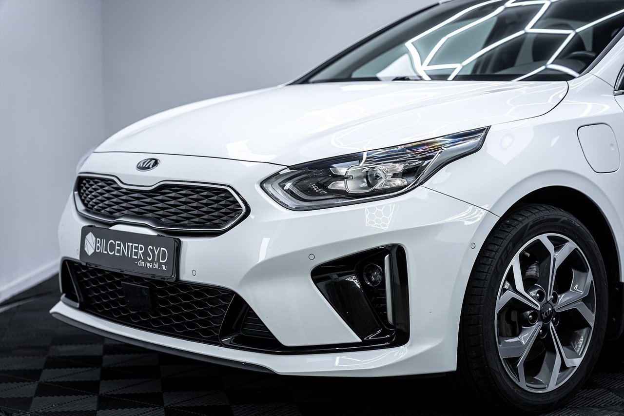 Kia Ceed 1.6 GDI 2021, bild 2/10