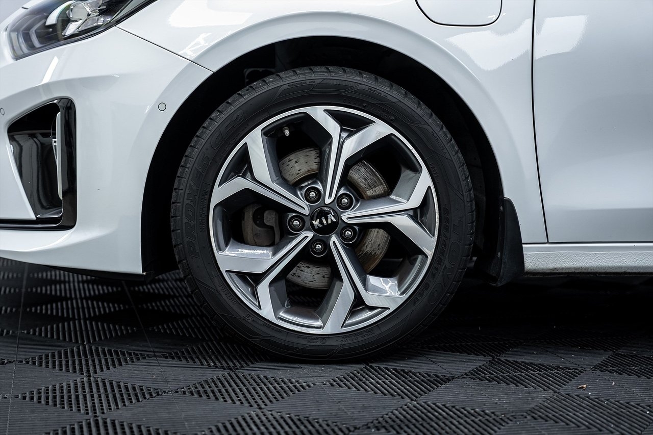 Kia Ceed 1.6 GDI 2021, bild 3/10