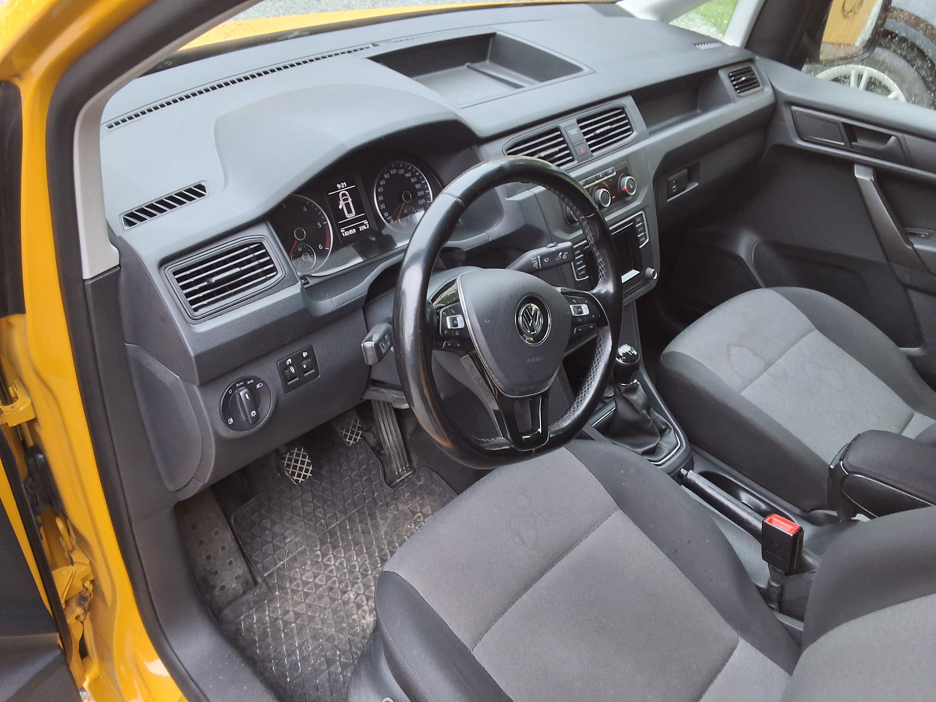 Volkswagen Caddy 2.0 TDI SCR 2018, bild 3/7