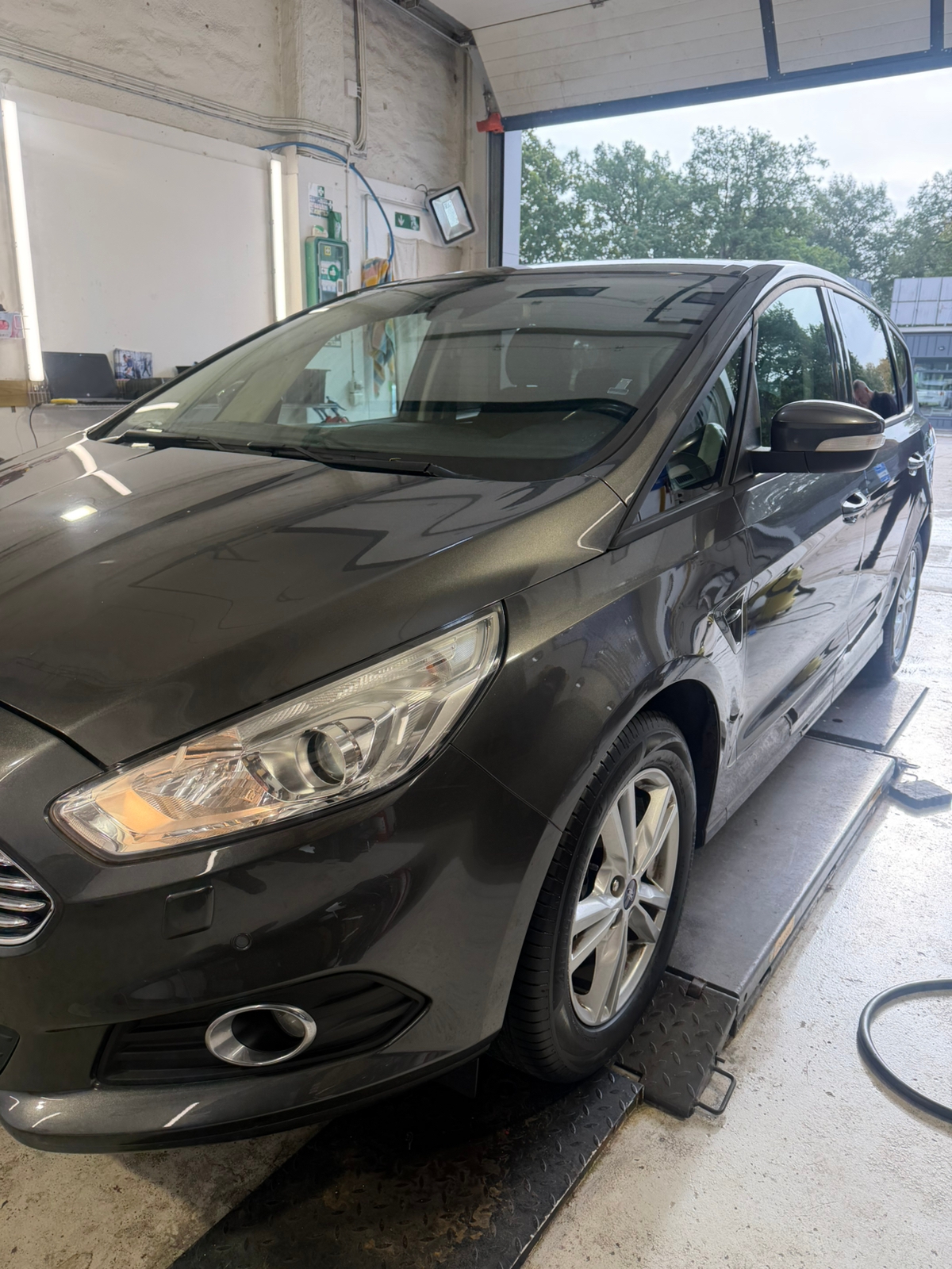 Ford S-MAX 1.5 EcoBoost 2017, bild 2/7