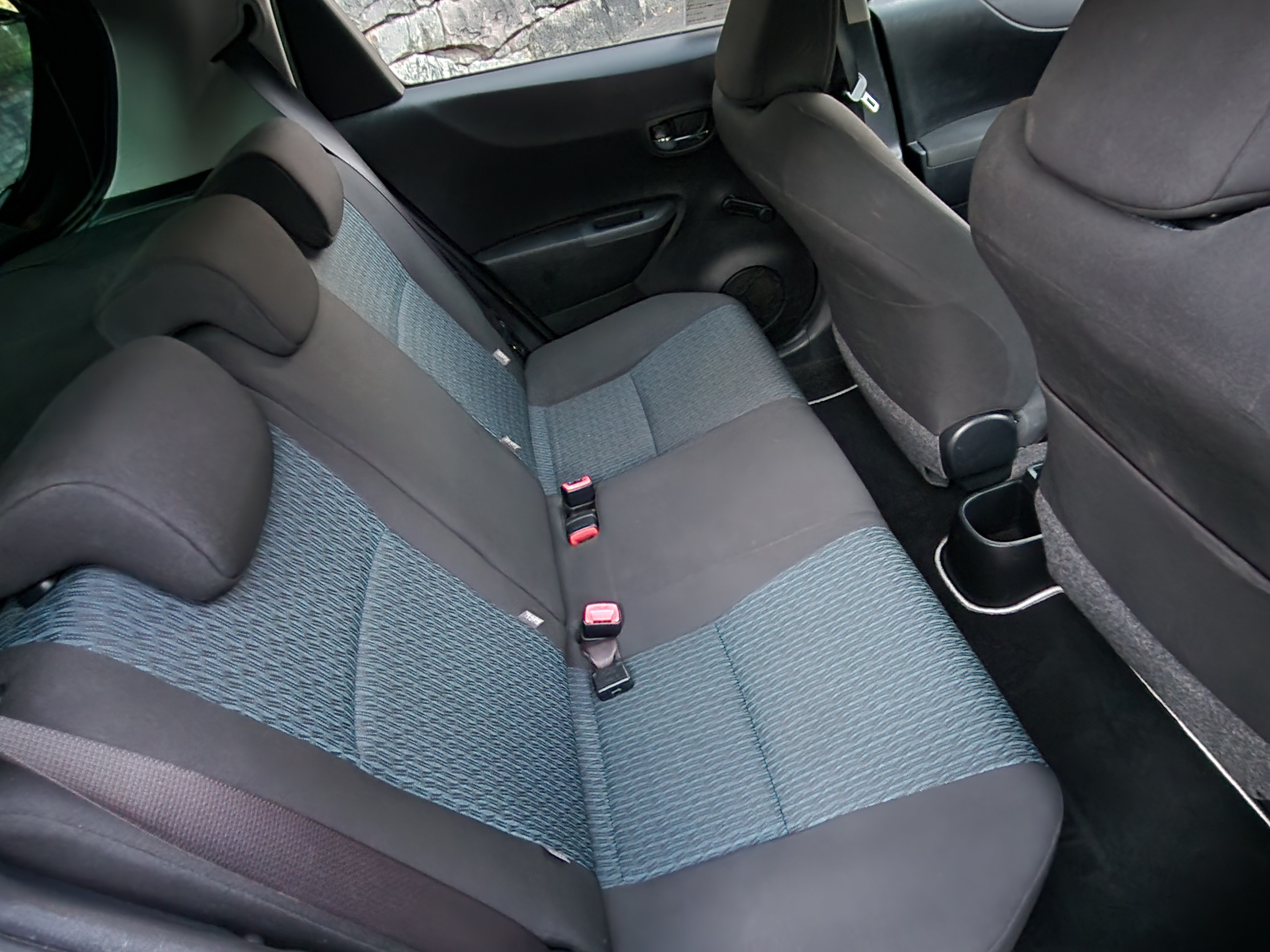 Toyota Yaris 2012, bild 6/8
