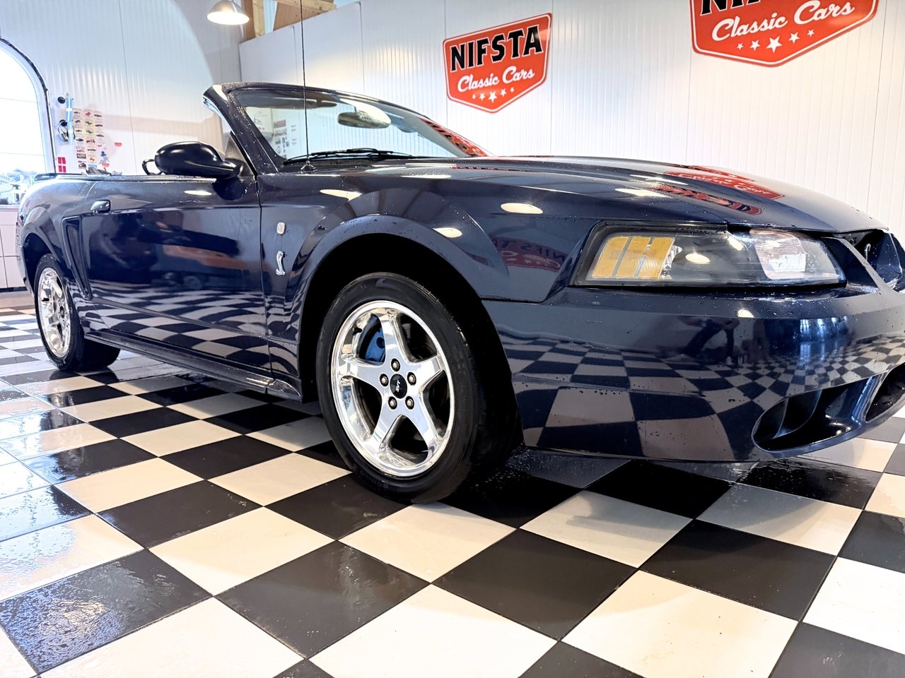 Ford Mustang SVT Cobra Convertible 2001, bild 7/10