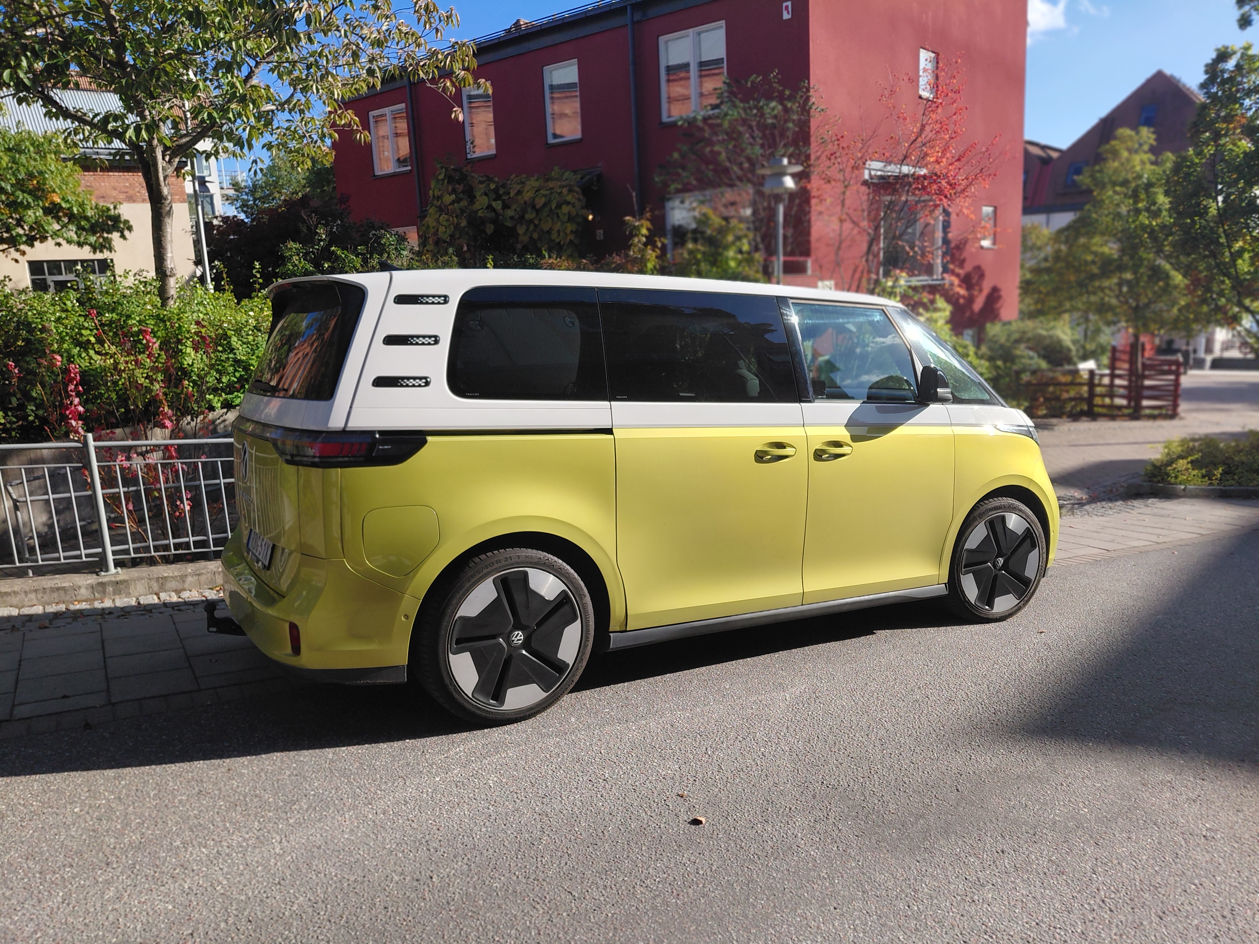 Volkswagen ID. Buzz 82 kWh 2023, bild 3/4