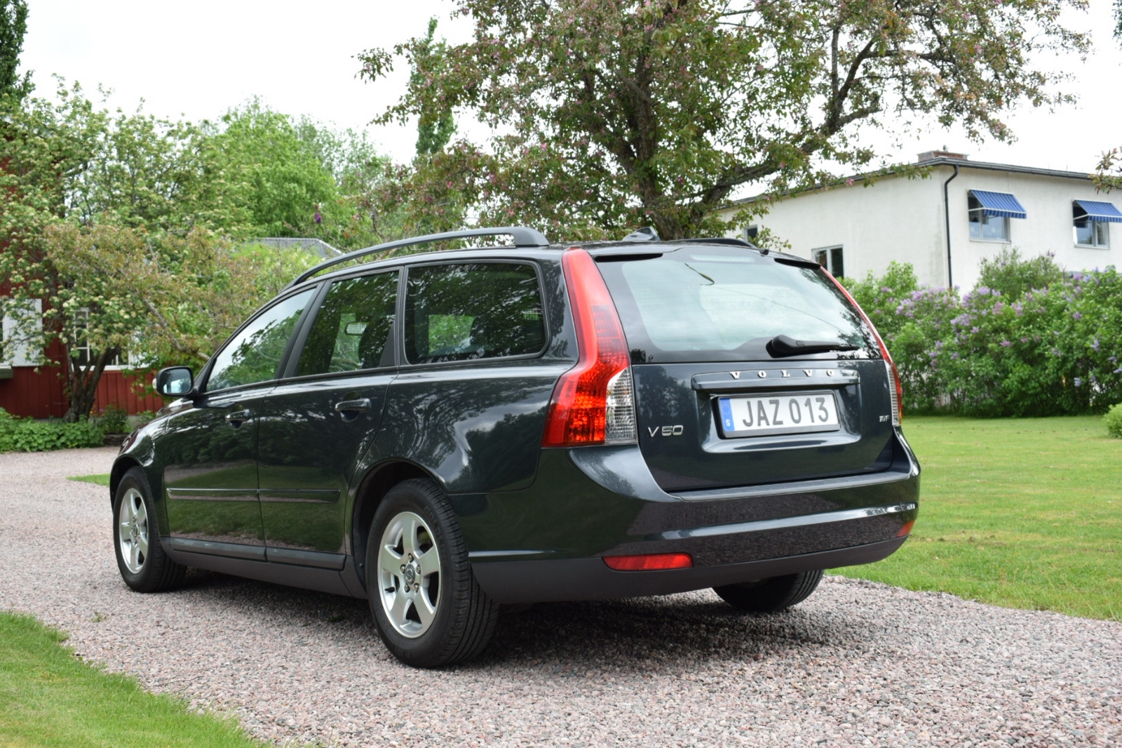 Volvo V50