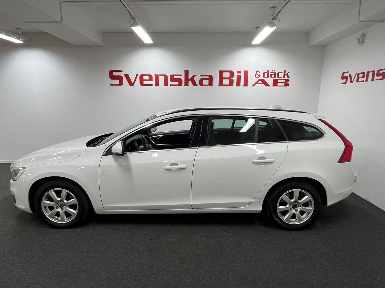 Volvo V60 D4 2014, bild 6/25