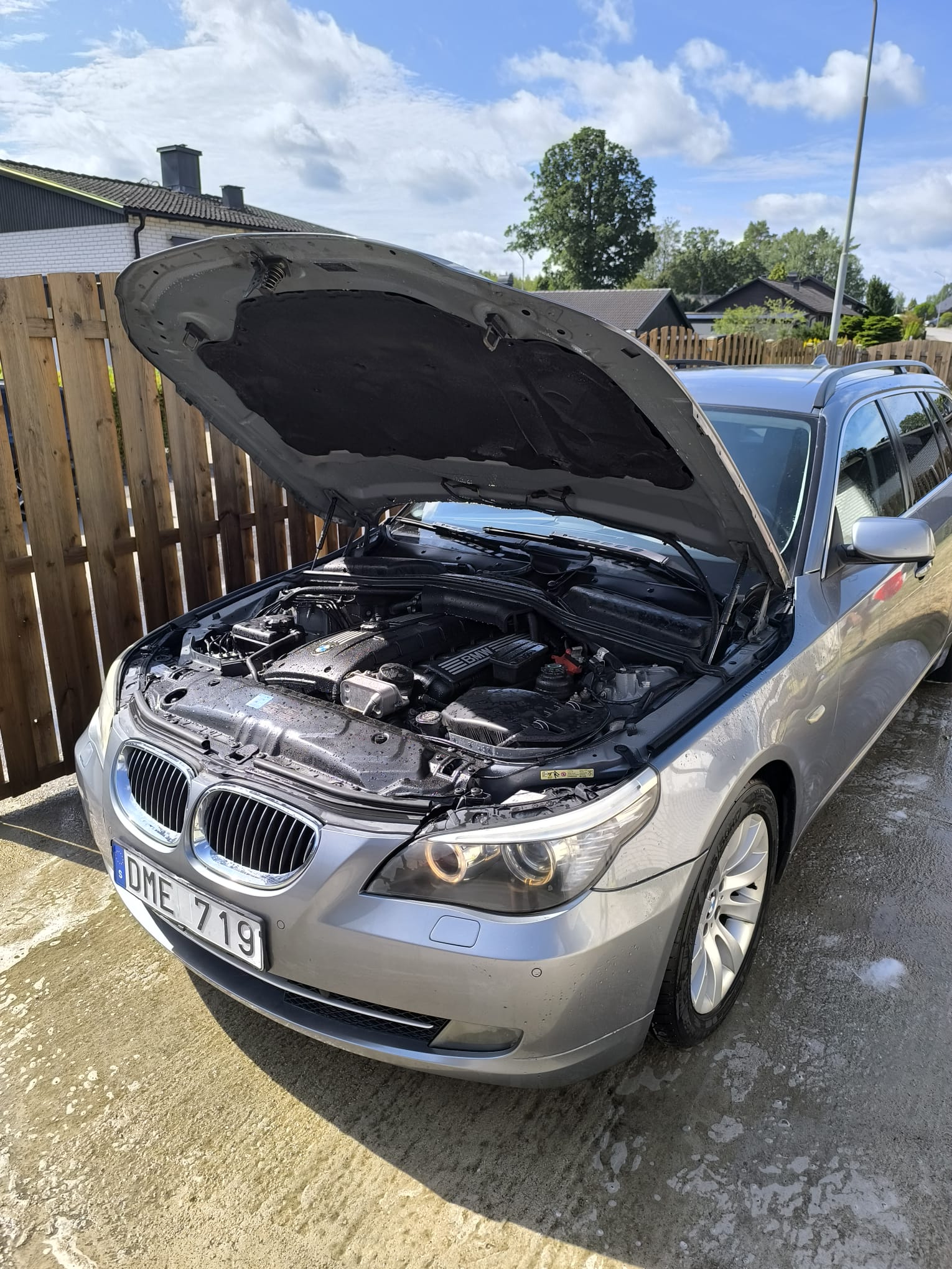 BMW 525i 2009, bild 4/4