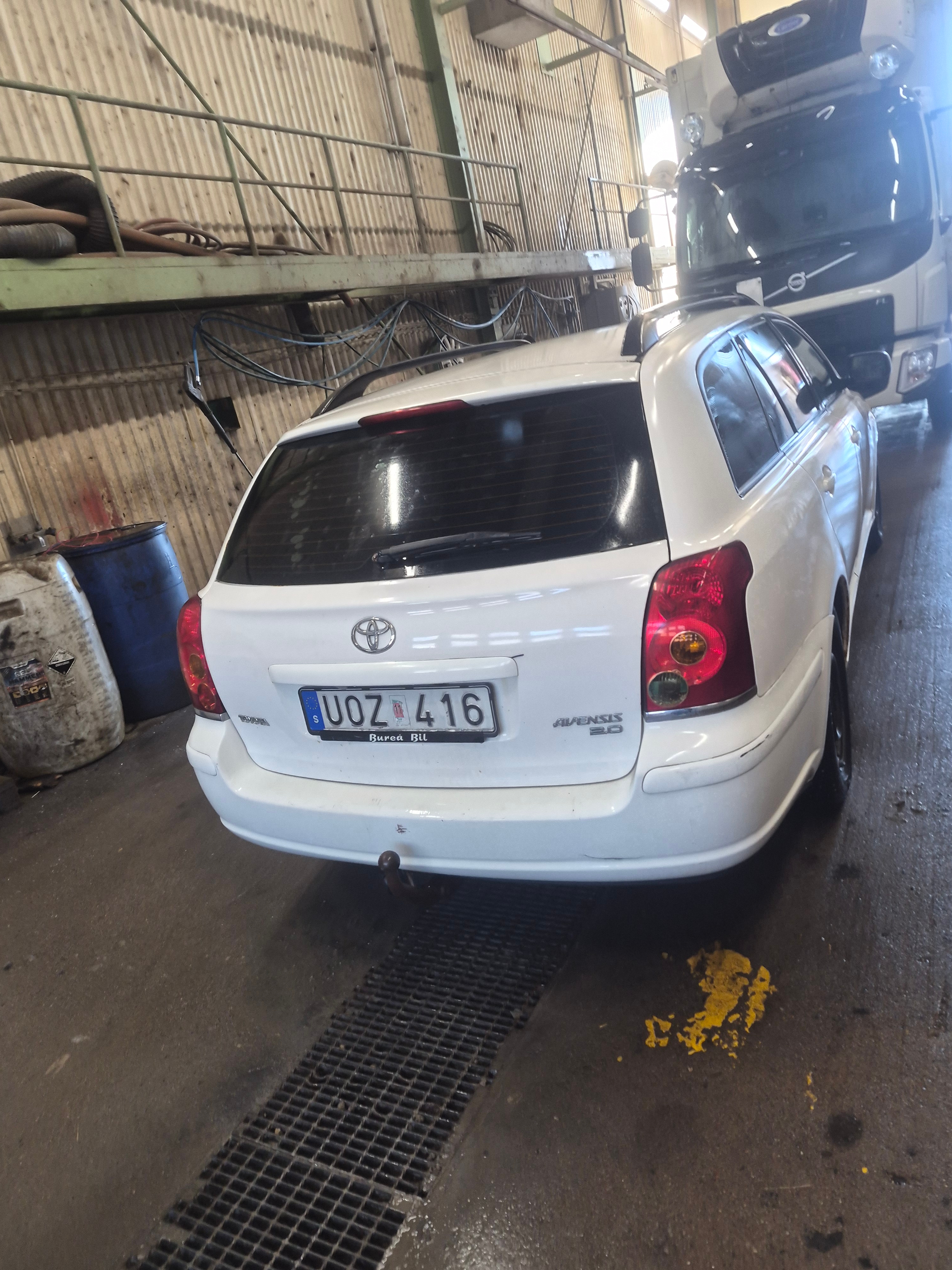Toyota Avensis 2.0 2004, bild 3/6