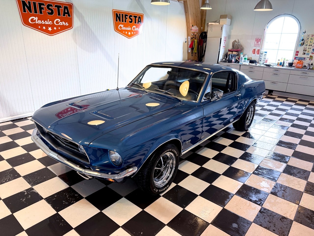Ford Mustang