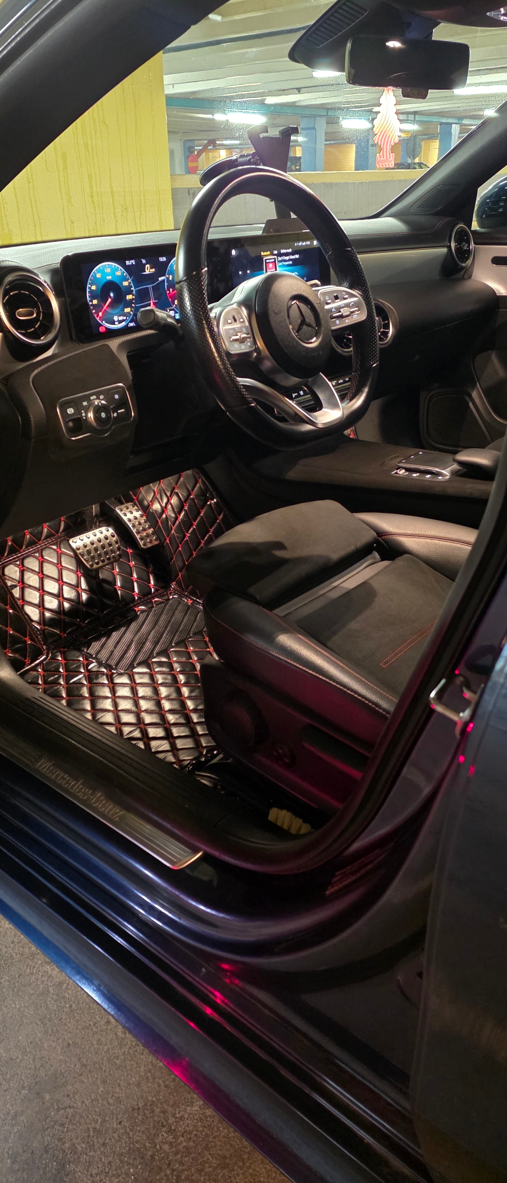Mercedes-Benz CLA 200 2021, bild 6/8
