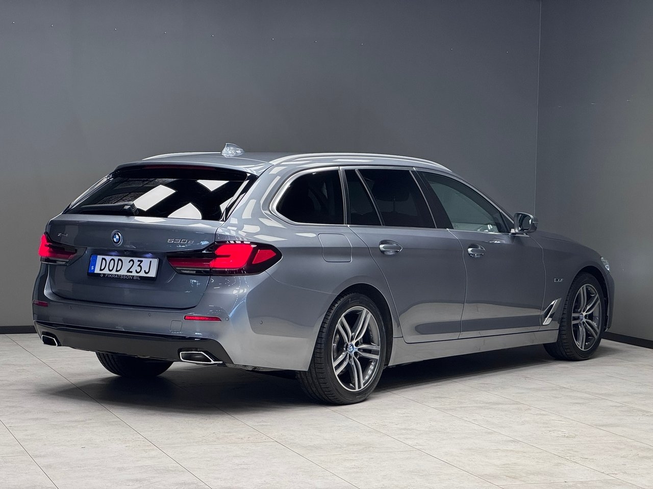 BMW 530e 2022, photo 2/21