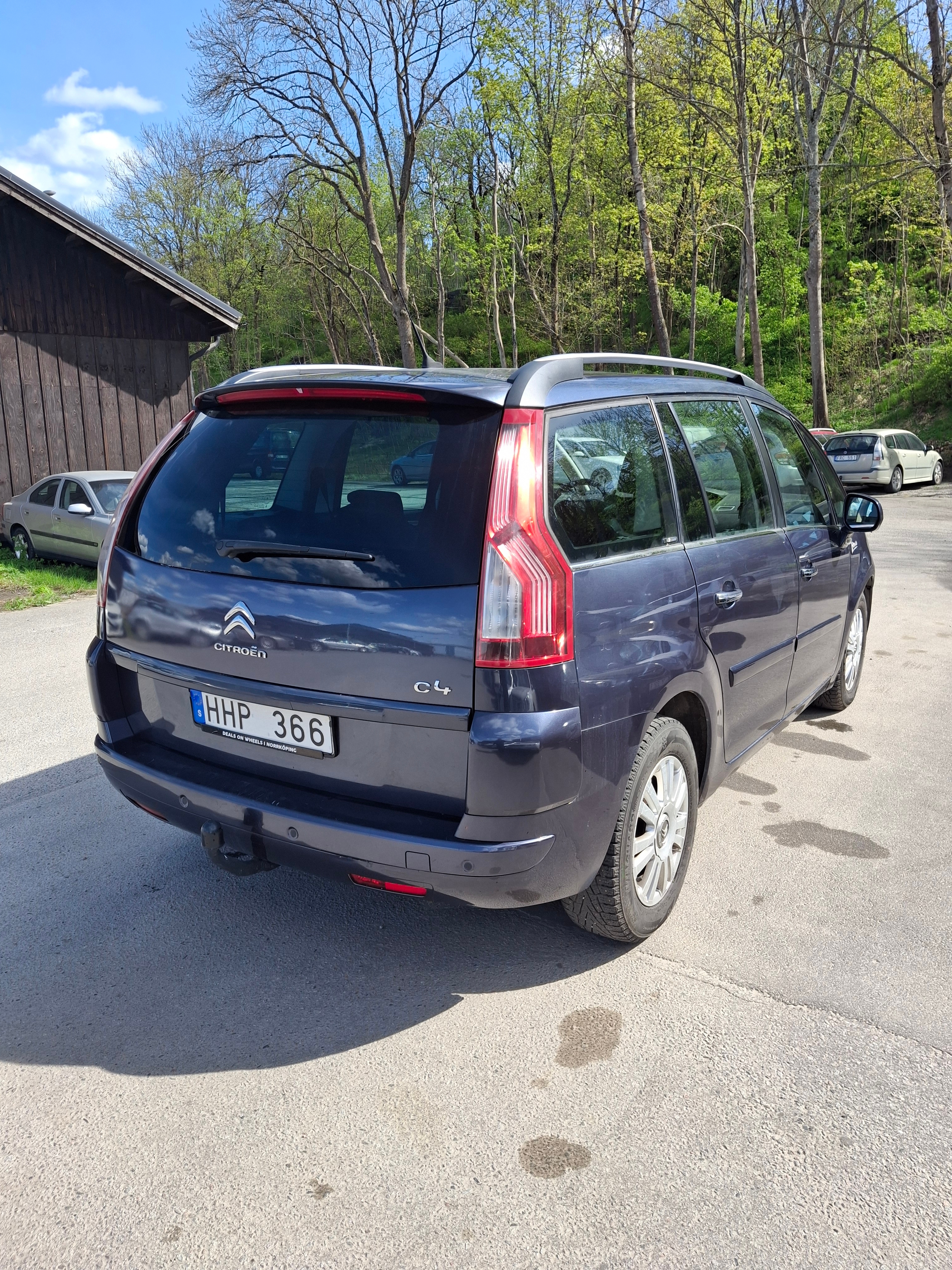 Citroen Grand C4 Picasso e-HDi 110 FAP 2010, photo 5/6