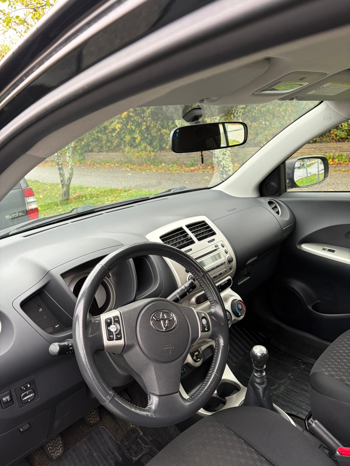 Toyota Urban Cruiser 2009, bild 4/10