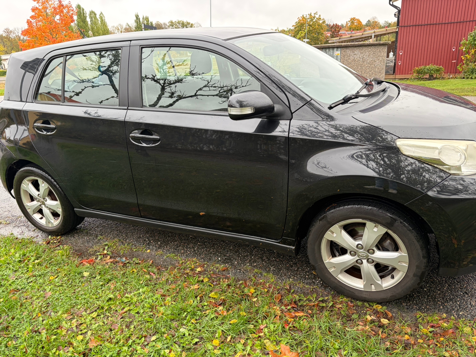 Toyota Urban Cruiser 2009, bild 2/10