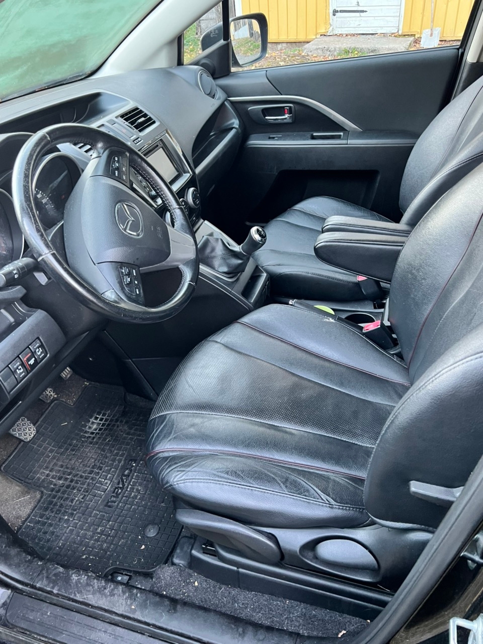 Mazda 5 2.0 DISI 2014, bild 2/8