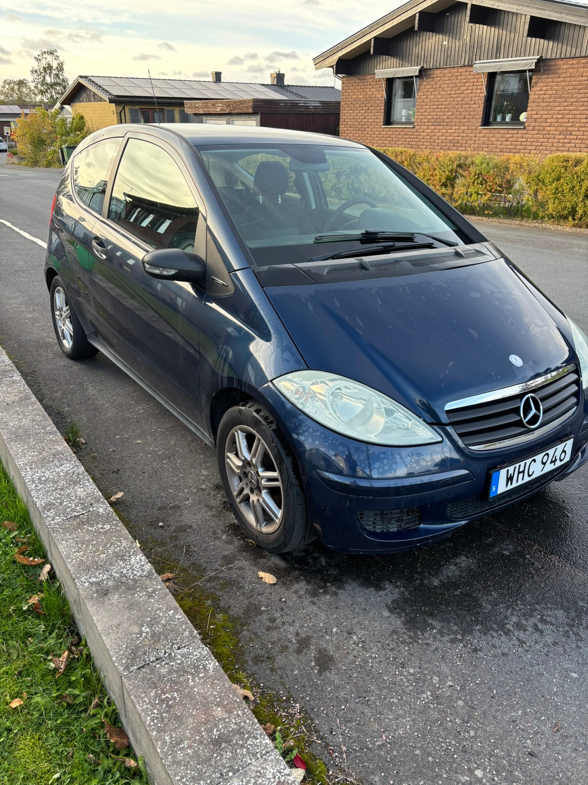 Mercedes-Benz A 150 3-dörrars Manuell 2005, bild 2/7