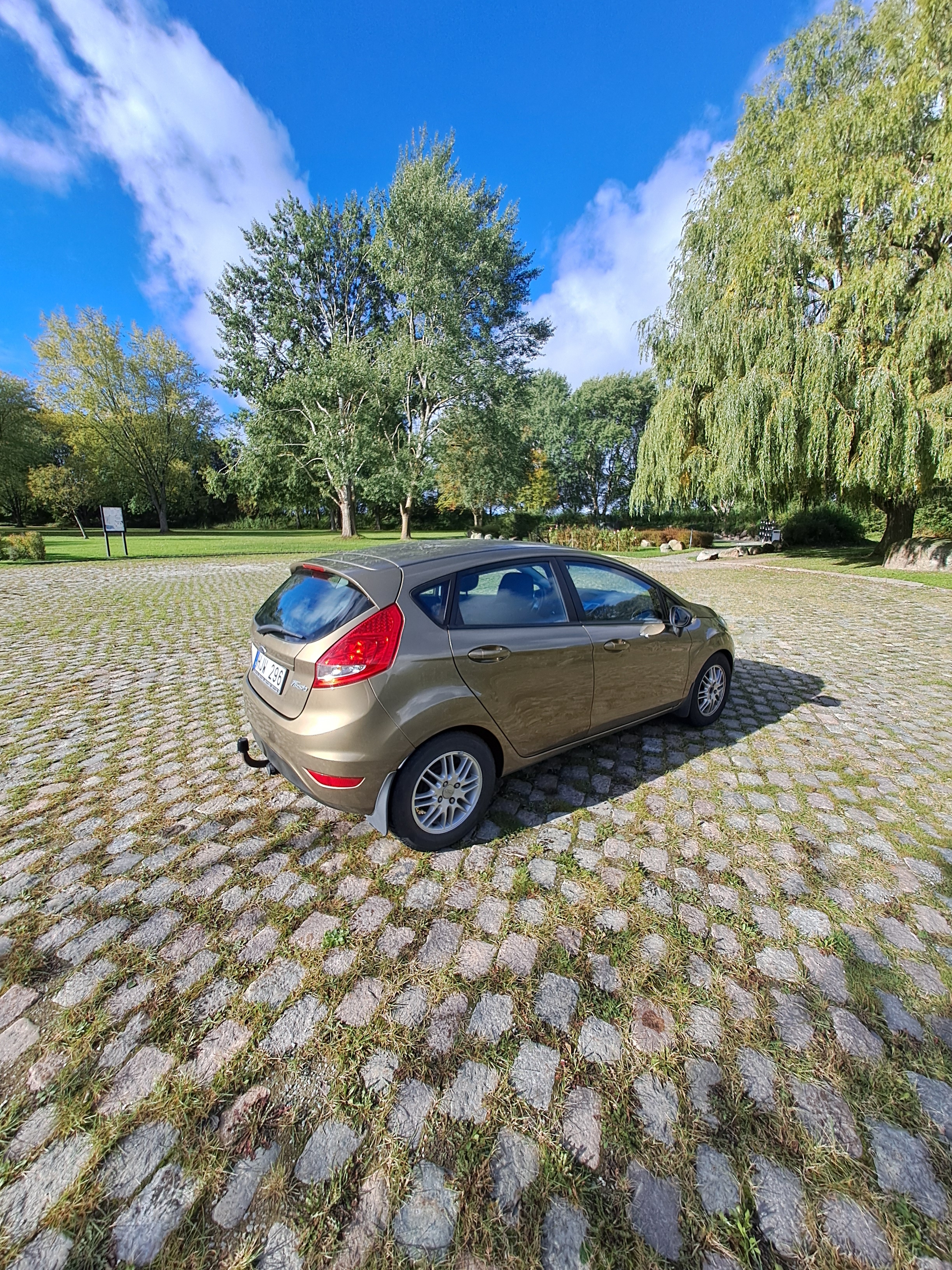 Ford Fiesta 1.4 TDCi 2012, bild 5/10