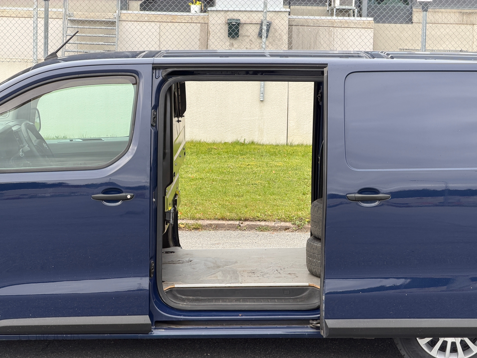Toyota Proace 1.6 D-4D 2017, kuva 7/10