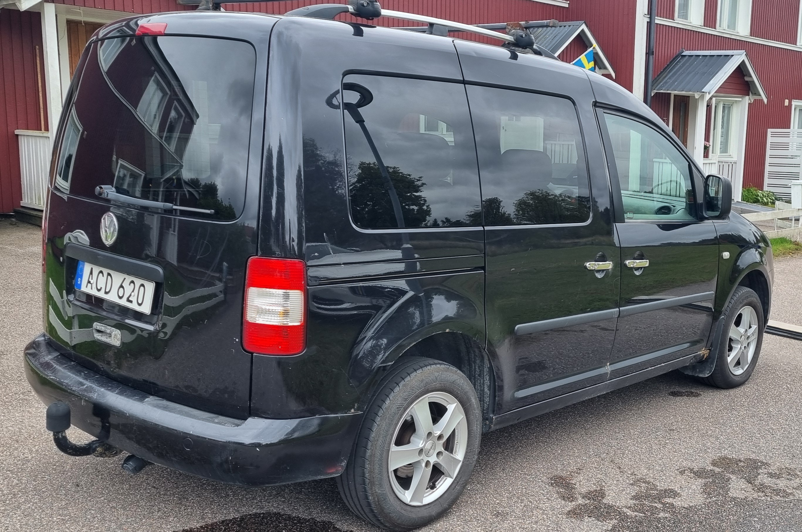 Volkswagen Caddy Kombi 1.6 Manuell 2007, bild 2/6
