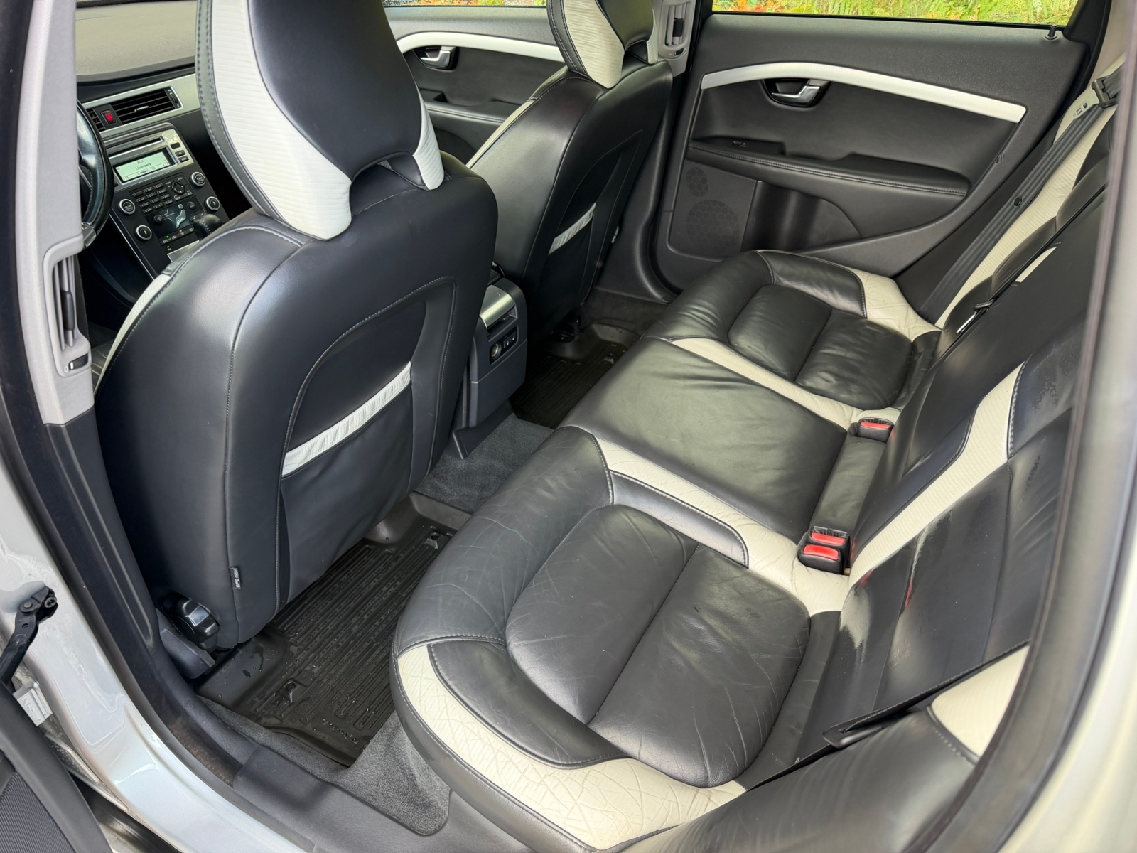 Volvo V70 D3 2011, kuva 6/6