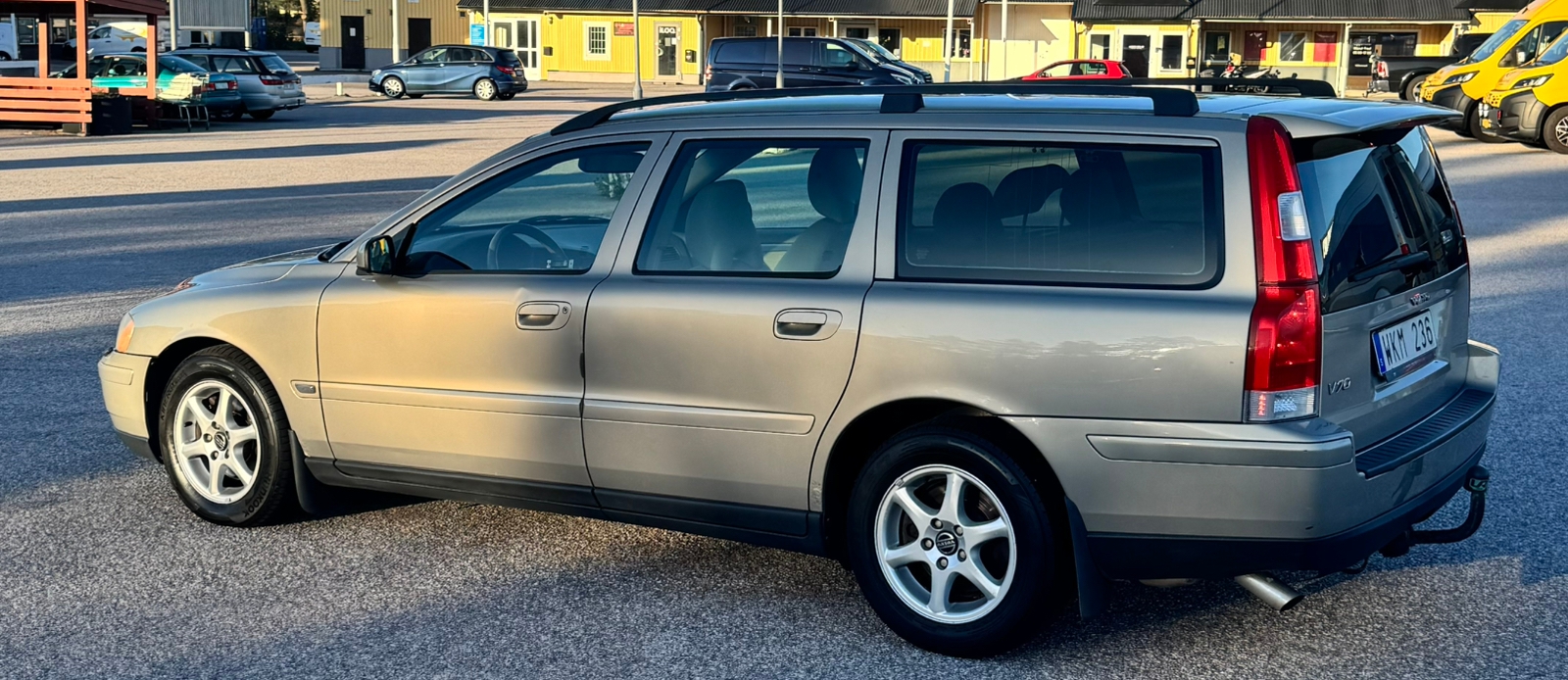 Volvo V70 2.4 2005, photo 4/10