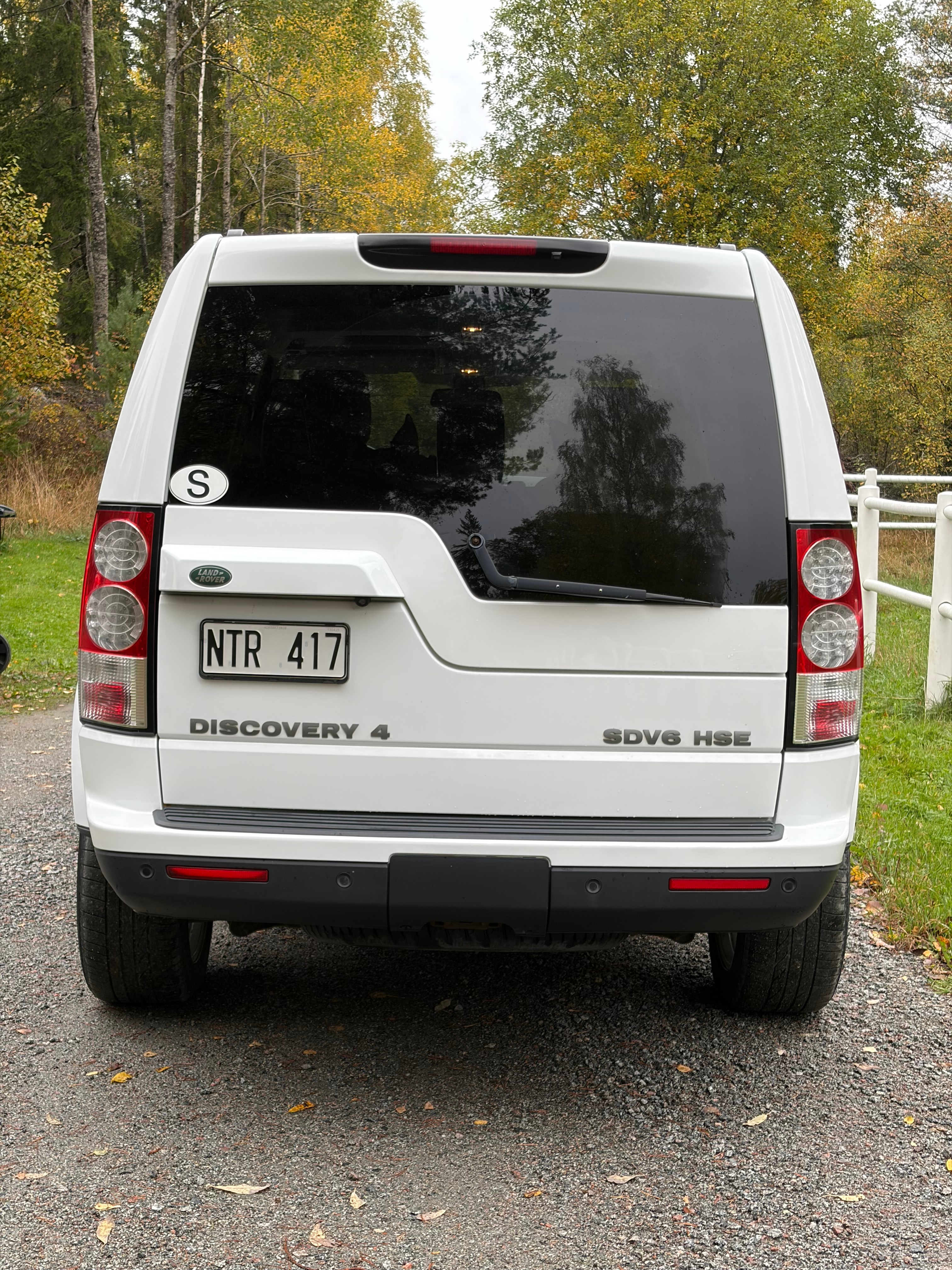 Land Rover Discovery 3.0 SdV6 2013, bild 4/7