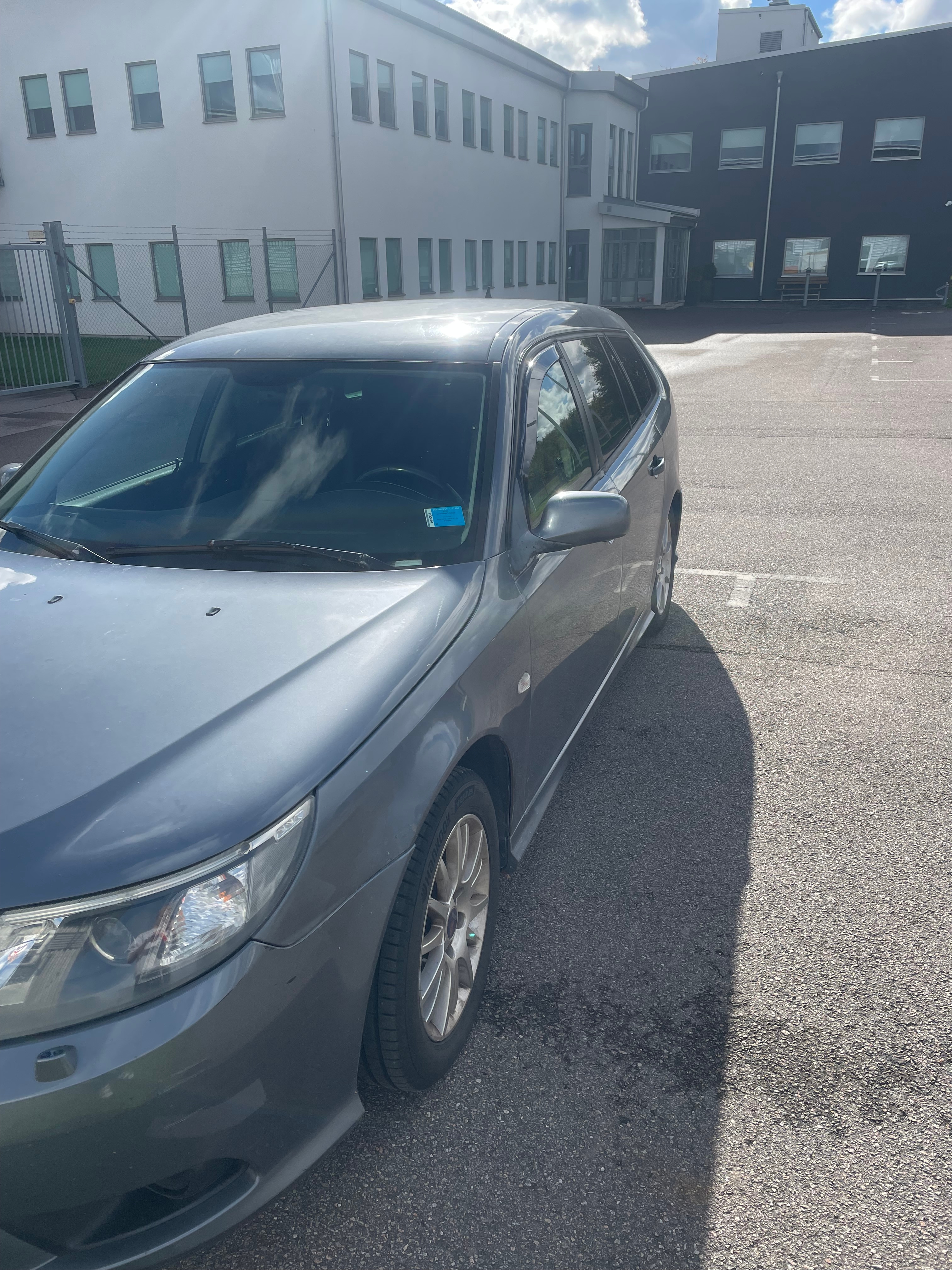 Saab 9-3 2009, kuva 3/10
