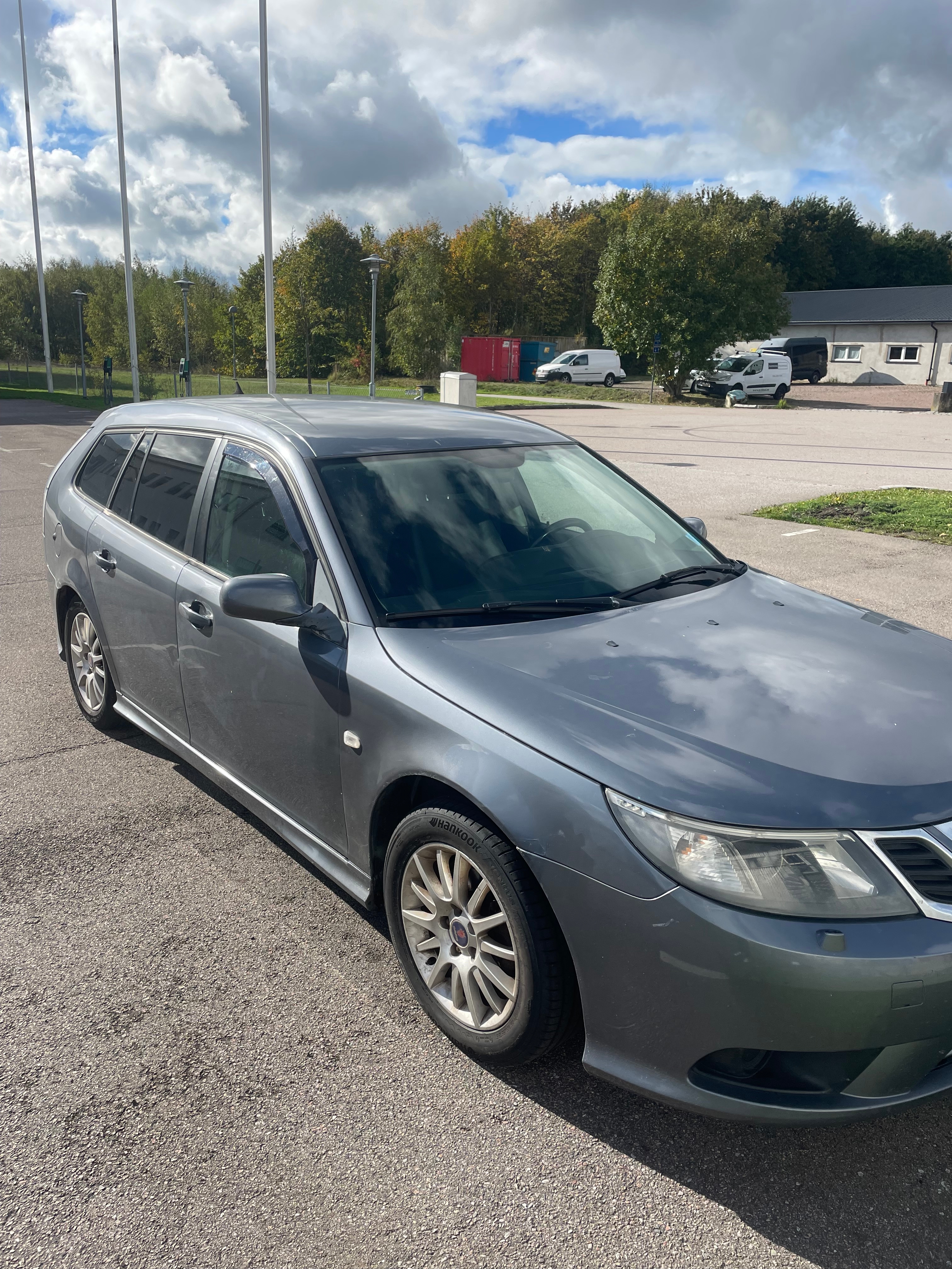 Saab 9-3 2009, kuva 2/10