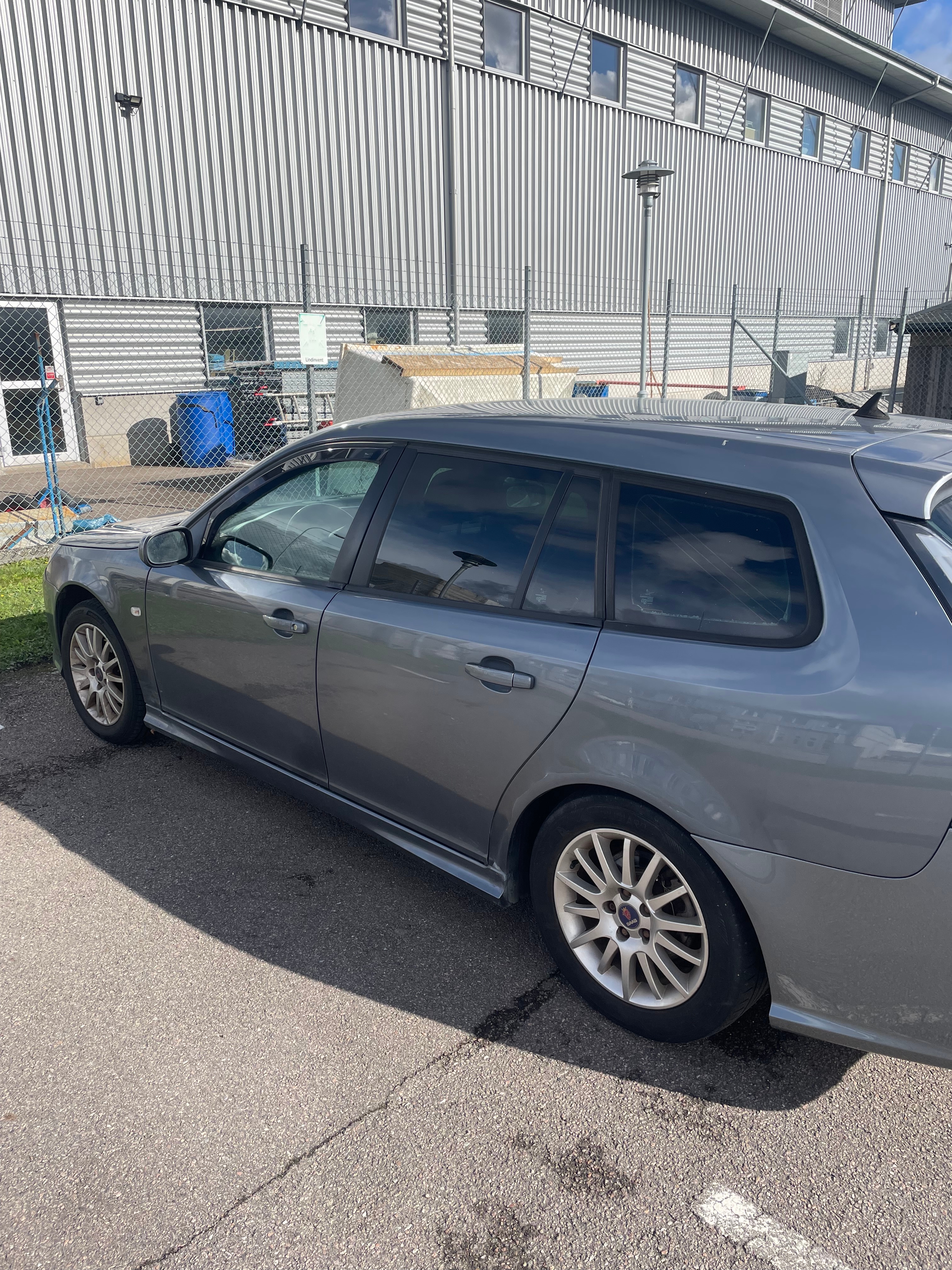 Saab 9-3 2009, kuva 5/10
