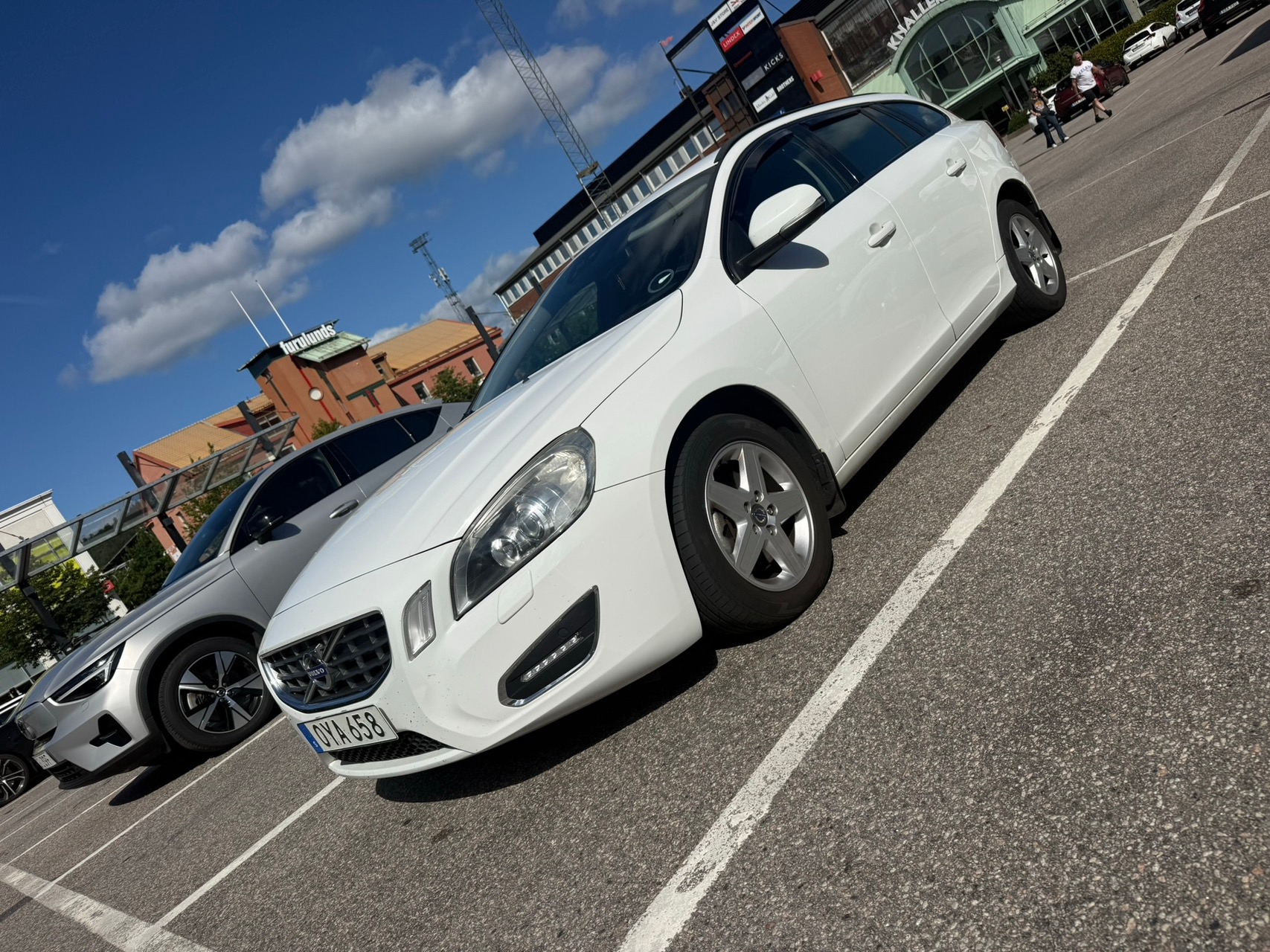 Volvo V60