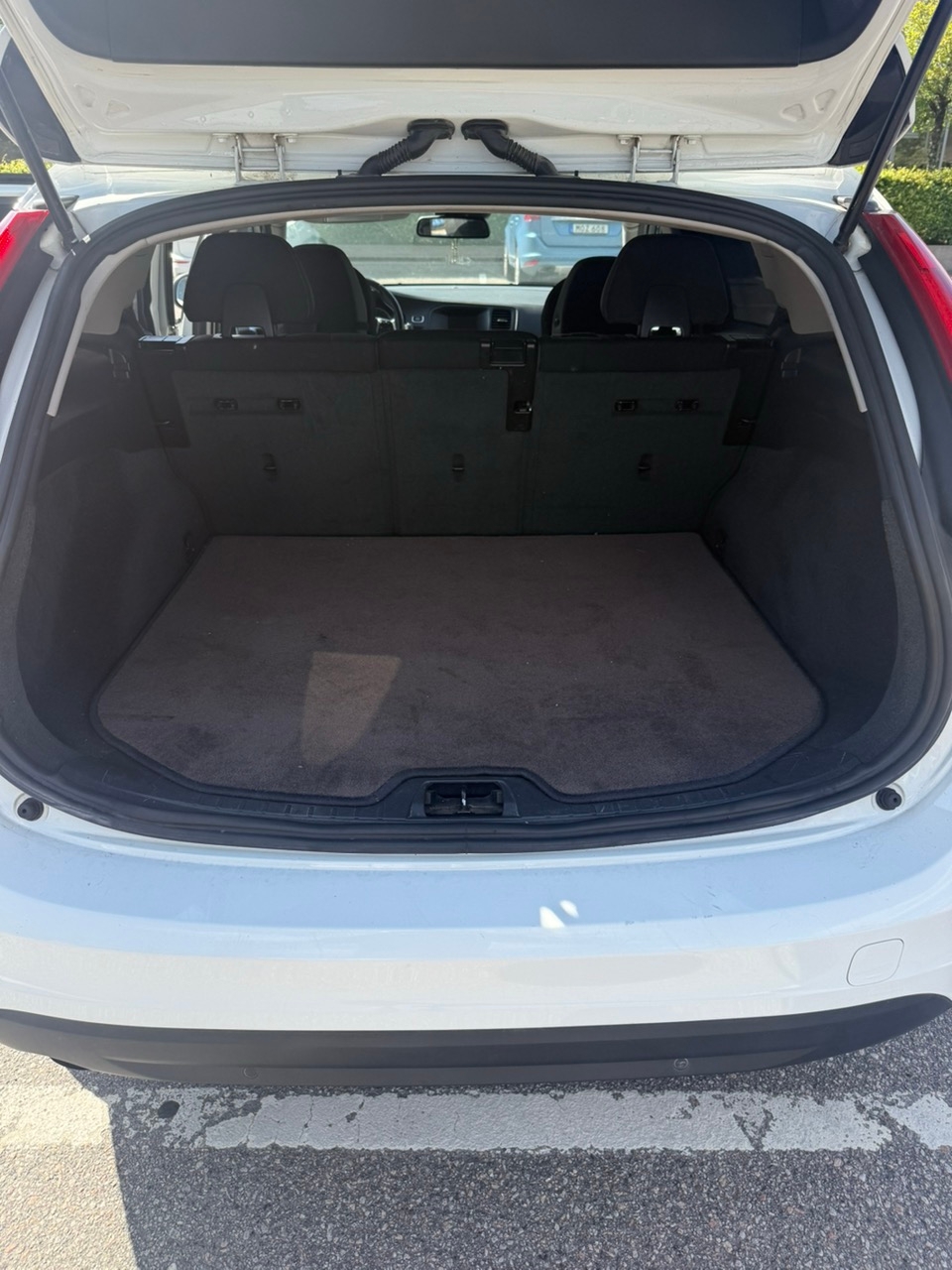 Volvo V60 DRIVe Manuell 2012, bild 7/9